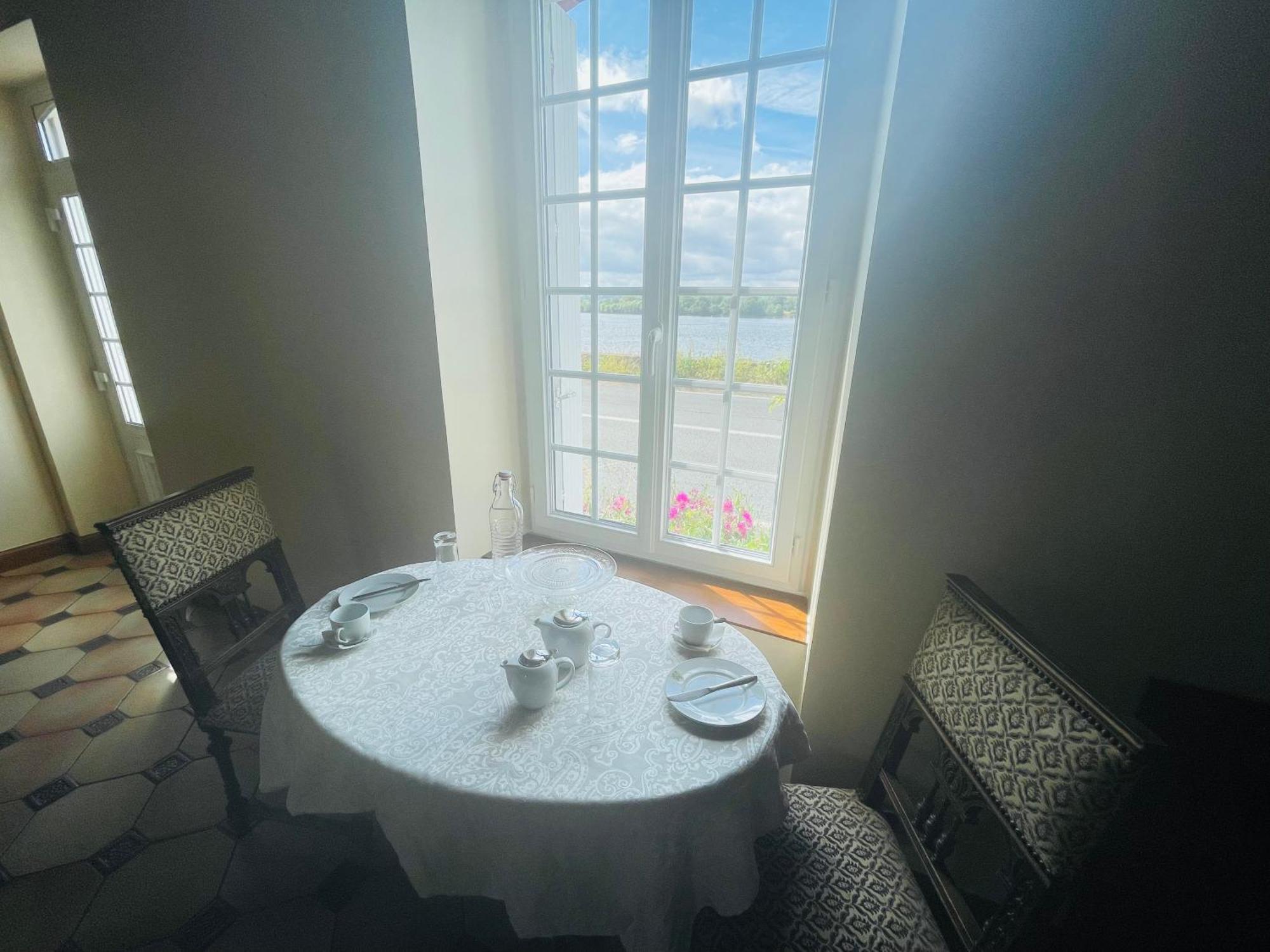 Domaine Jeanne De Laval Villa La Bohalle Ruang foto
