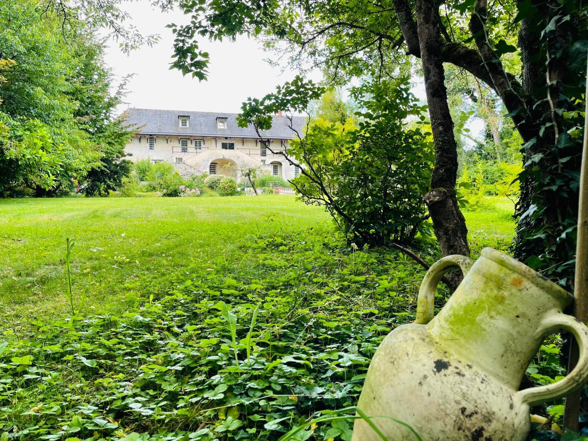 Domaine Jeanne De Laval Villa La Bohalle Bagian luar foto