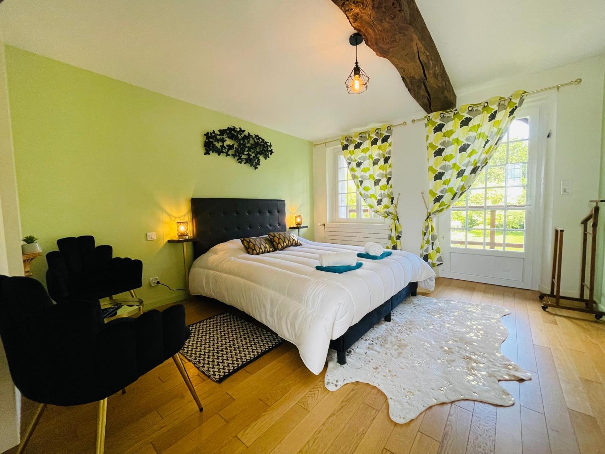 Domaine Jeanne De Laval Villa La Bohalle Bagian luar foto